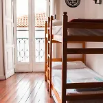 Oasis Backpackers' Cowork & Coliving Hostel *