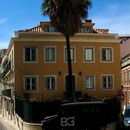 Oasis Backpackers' Cowork & Coliving Лиссабон