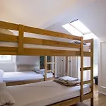 Hostel Oasis Backpackers' Cowork & Coliving Lisboa