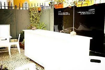 Oasis Backpackers' Cowork & Coliving *