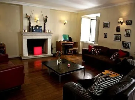 Oasis Backpackers' Cowork & Coliving Lisboa